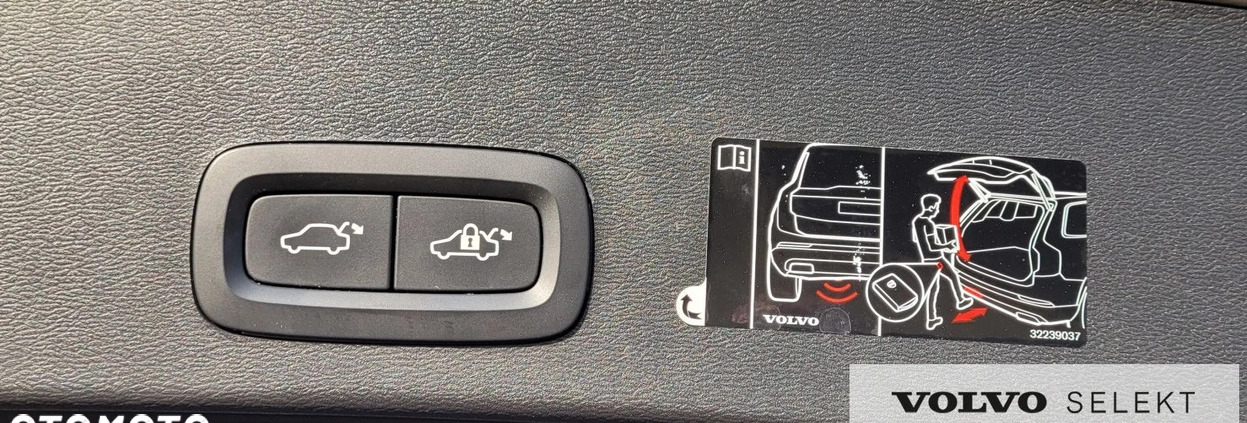 Volvo XC 40 cena 157777 przebieg: 68000, rok produkcji 2020 z Bielsk Podlaski małe 379